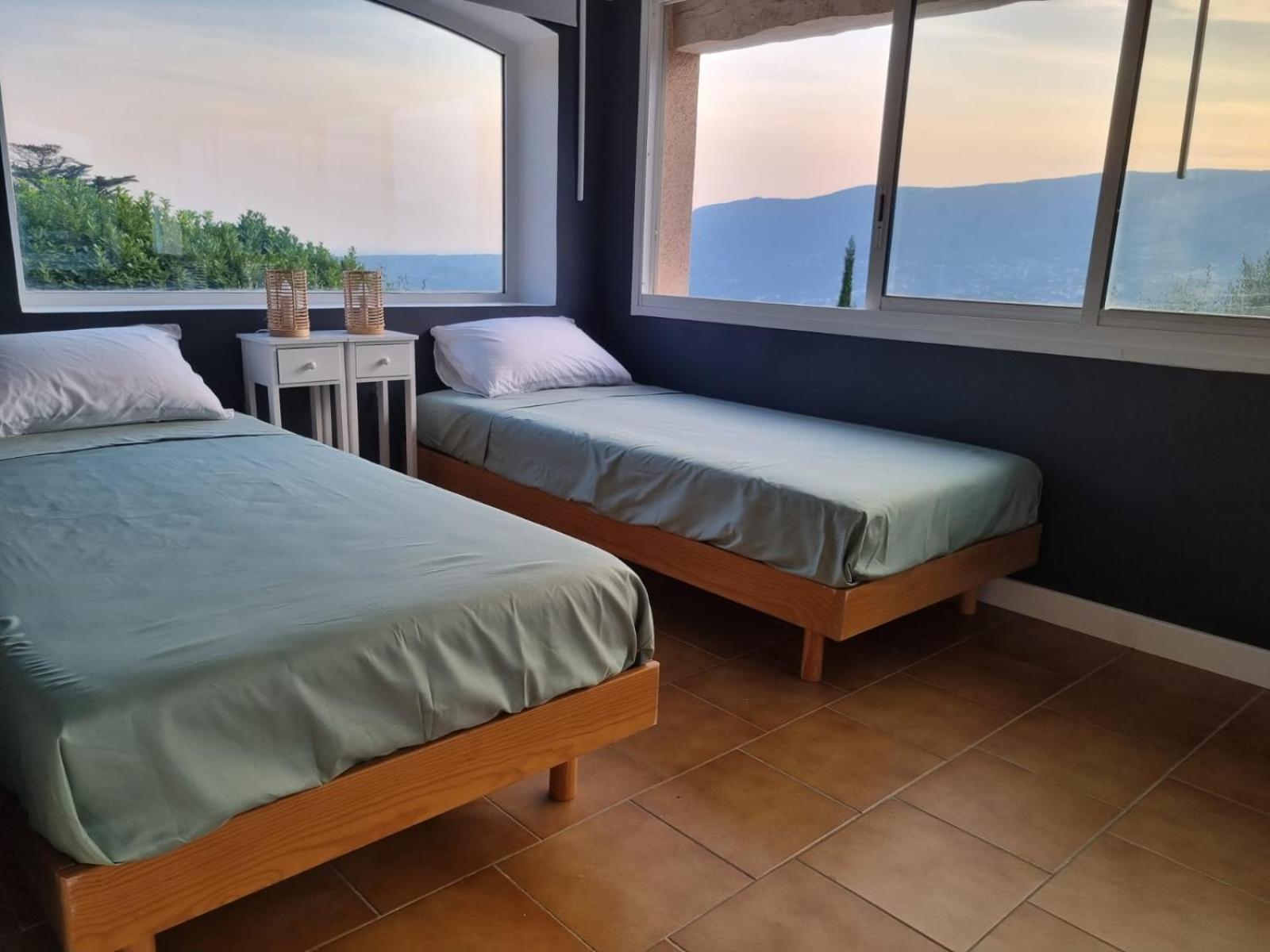 La Melenzanice Castagniers Buitenkant foto